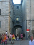 Fotografas de Girona, Arco en la Plaza de la Catedral